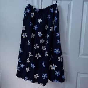 Marimekko x Uniqlo Navy and Blue Floral Print Skirt
